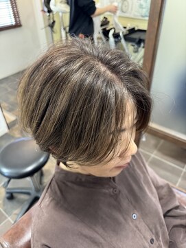 ハピネス クローバー 学園前店(Happiness CLOVER) ☆イメチェン大人かわいい★ショートボブ/白髪ぼかし/ハイライト