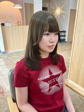 ユニカ 宇都宮(yunica) オリーブベージュ ミディアムレイヤー ブリーチなしカラー