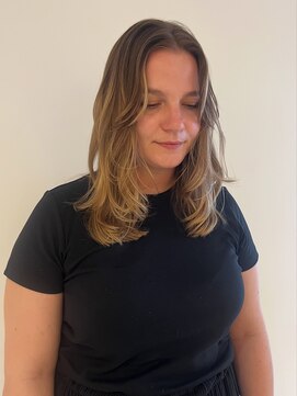 サンシーズ(SUNSEA'S) SUNSEA'S 三宮　元町　レイヤーカット