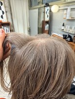 コッコ 大塚(kokko)&nbsp;白髪ぼかし　染めすぎないという選択肢