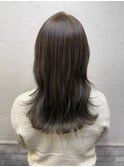 透明感くすみブルージュカラー渋谷uchida ミディアムロング