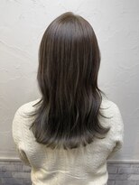 シュリット(schritt)&nbsp;透明感くすみブルージュカラー渋谷uchida ミディアムロング