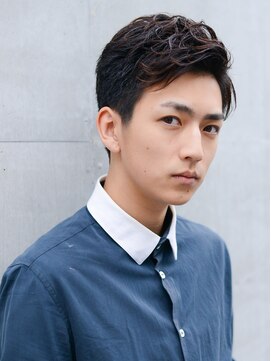 エムクランメイクス 原宿 表参道(m.clan MAKE'S) ワイルドツーブロック ビジネスショート【m.clan原宿 矢沢和也】