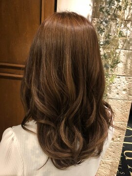 ラックスビー スカイ 大阪梅田店(LUXBE SKY) ブラウンパーマヘア by MIKI【LUXBE 大阪梅田店】