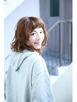 ヌーム 塚本店(NOOM)&nbsp;オン眉パーマスタイル　ミディアム　後ろ姿