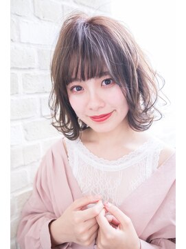 エルサフィロ キタハマ(el zafiro kitahama) 【el zafiro  kitahama】大人かわいい ふんわり カール ボブ