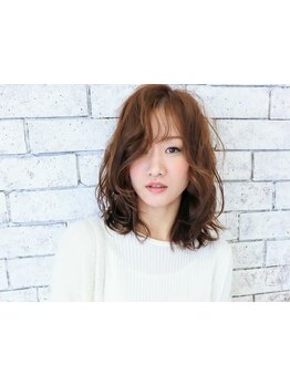 [カット＋パーマ \8200]雑誌掲載歴アリの確かな技術◎丁寧な接客で長時間でも心地よく過ごせるサロン♪