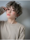 外国人風透け感ハイライト束感ショートウルフw浦和20代30代40代!