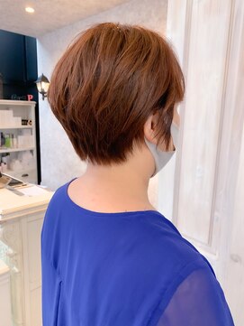 キャアリー(Caary) 福山市美容室Caary人気 スッキリショート秋オレンジピンクカラー