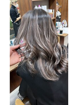 ラフ(LAFF) #黒髪#ボブルフ#ネビージュ#小顔#ワンレン