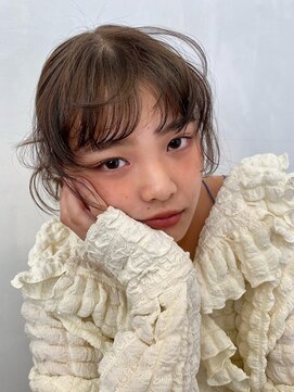 シイ(SIE) ミディアムレイヤー