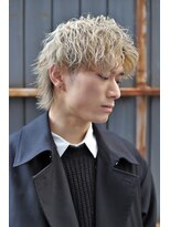 フリーク バーバーショップ 都島店(FREAK BARBER SHOP) モテホワイトベージュ大人の色気波打ちスパイラルアップバング