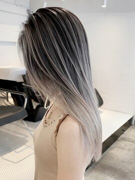 シオン(shion) くすみベージュ透明感カラーオリーブカラー_ba354111