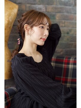 エクファ ヘア オリジン(ex-fa hair origin) 黒髪カタロググレーベージュレイヤーロングアッシュカラー