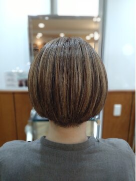 松本平太郎美容室 立川店 【立川 　ハイライトイノアカラーショート　30代40代50代60代】