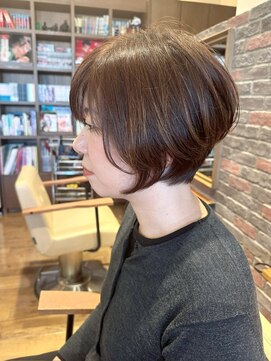 ヘアー ドレッサー パワードール(Hair Dresser) 40代、忙しいママのお手入れ楽チンショート!