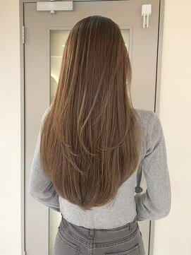 ネオリーブ チロル 横浜西口店(Neolive CiroL.) 梅雨前ケア美髪矯正ワンカールストレートレイヤー韓国【横浜】