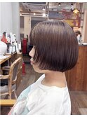 簡単スタイリングヘアにブリーチなしカラー。