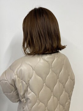 メアリー バイ メリー(marry by merry) 【立町メアリーバイメリー】☆ベージュ×切りっぱなしボブ☆