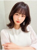 【ミディアムレイヤーカット】暗髪で雰囲気だせる◎ぱっつん前髪