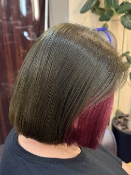 白髪を生かす時代/イヤリングカラー/ヘアマニキュア