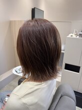 ラシンバンノラ(Lashinvan Nola)&nbsp;柔らかくまとまる大人ナチュラルボブ