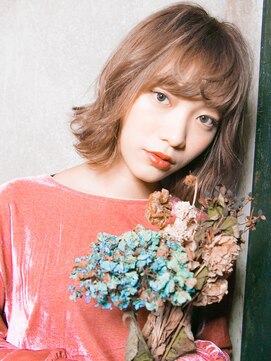 リリアン 青山(relian) 動きのあるスタイルで軽さをプラス♪