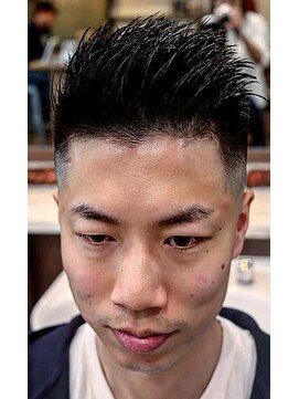 アクセプトザワールドバーバー(Accept the world barber) フェーザーアップショート