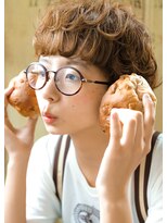 カライング(ing) 大人可愛い20代30代40代黒髪前下がりひし形ボブ丸みショート◎