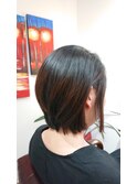 耳掛けショートボブ