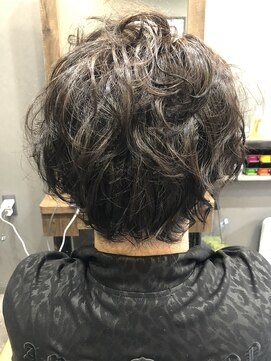 ニコリア(NiQolia) ニュアンスパーマスタイル