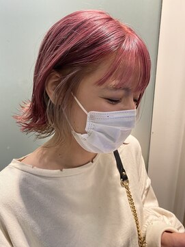 エル(EL by green) (akiko)ブリーチカラー×ピンク×ベージュ