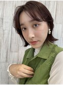 センターパート外ハネで大人ヘア