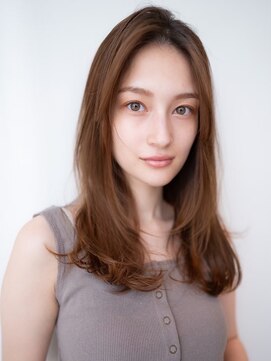 イオ 本厚木(io) レイヤーカット韓国くびれナチュラルカラー似合わせカット