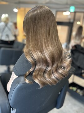 ラフ 難波店(LAFF) #黒髪#ボブルフ#ネビージュ#小顔#ワンレン