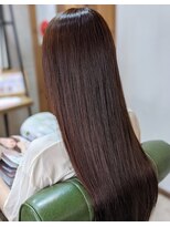 クリー(cree)&nbsp;デザインカラー/レイヤーカット/オリーブベージュ/こなれミディ