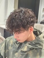 キングオブヘア バイ ノイズ 梅田茶屋町店(KING of hair by NOISM) 波巻きツイストスパイラルパーママッシュカラーツーブロック