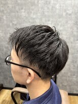 短めツーブロマッシュ