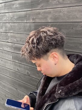 エクファ ヘア リゾート 大津 瀬田店(ex-fa hair resort) イメチェン/ホワイトブロンド/外ハネボブ/美髪/大津/瀬田