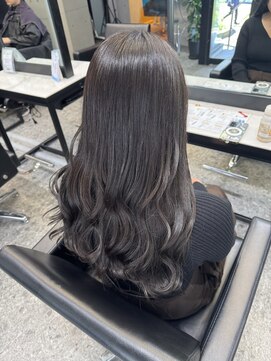 パヌポン(PANUPON) ダブルカラーグレーハイライトバレイヤージュケアブリーチ