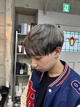 ラフィット 香椎(lafit) ダブルカラーケアブリーチハイライトルーツカラーシルバー