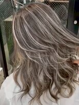 オニキス 原宿(ONYX)&nbsp;r15 40代白髪ぼかしハイライトバレイヤージュイルミナカラー