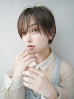 ギークス(GEEKS)&nbsp;【GEEKS渋谷】冬ヘア/グレージュ/小顔/クールショート/襟足短め