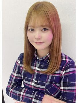 ラビス 浦和(Lovis) ハッシュカット/顔周りカット/ダークブラウン/シャギーカット