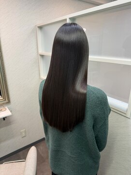 セタ 新宿(seta) 美髪矯正/髪質改善/うるツヤ/透明感カラー/新宿美容室/韓国