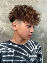 キング 京橋店(K!ng)&nbsp;レイヤーカットブリーチなしダブルカラーハッシュカット韓国