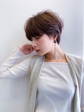 シェノン サントル(CHAINON CENTRE) ミディアム/ボブルフ/カール/ベビーバング