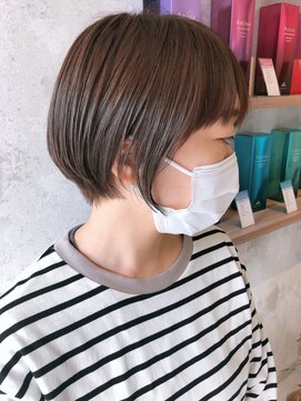 ロアン 福津店(roan) 丸みショート