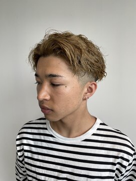 サラジュ 逆瀬川店(SARAJU) ツイストスパイラル