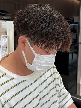 グロップ 町田(GLOP) 波巻きスパイラルパーマ/メンズパーマ